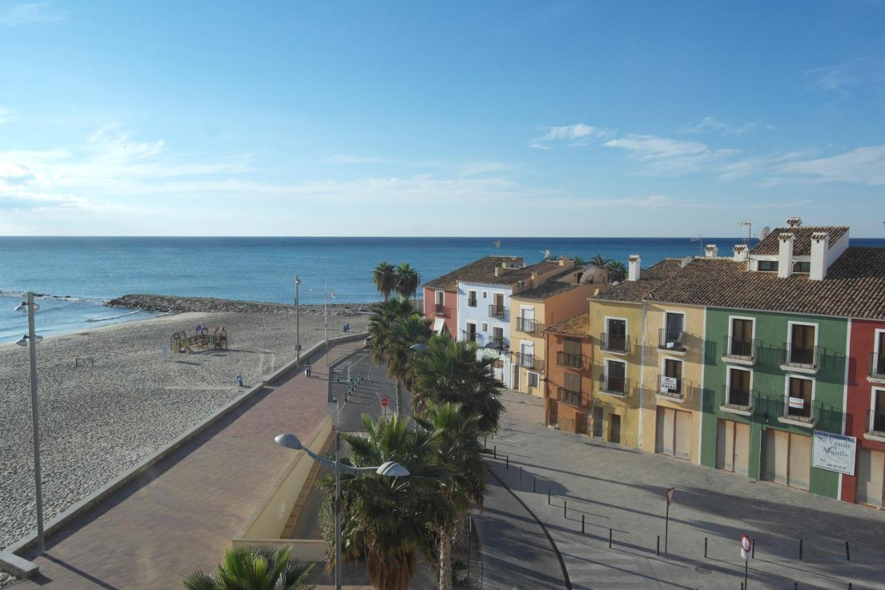 AR3B, Arsenal Barry, en primera línea Villajoyosa  Exterior foto